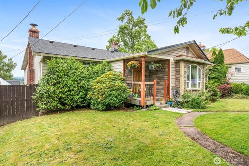 761 Se Adams Ave, Chehalis, WA, 98532-3409 | Card Image