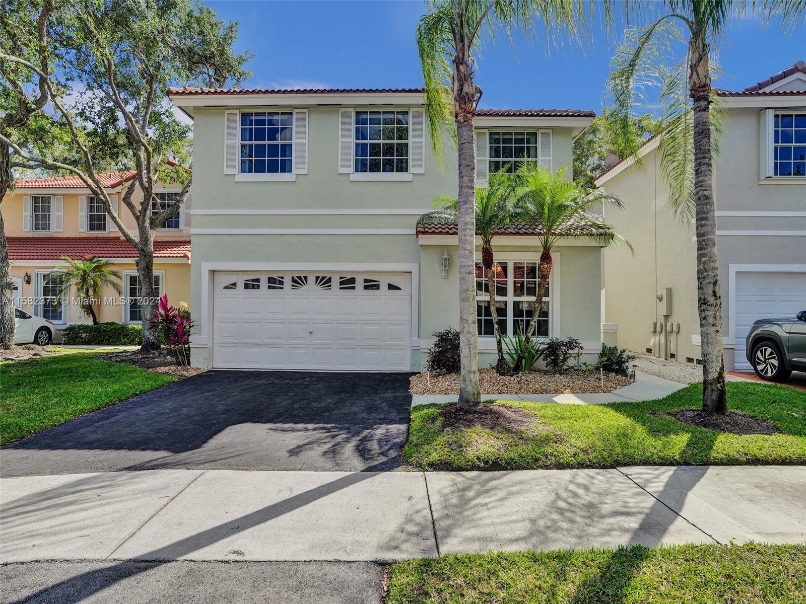 Garnet Cir, Weston, FL 33326