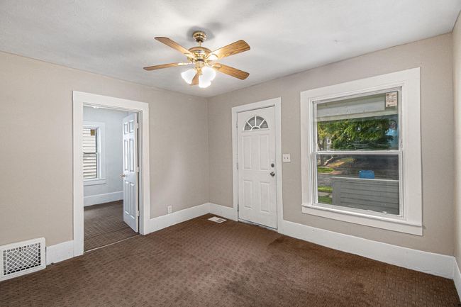 904 Riverview Ave, House other with 3 bedrooms, 1 bathrooms and null parking in Lansing MI | Image 8