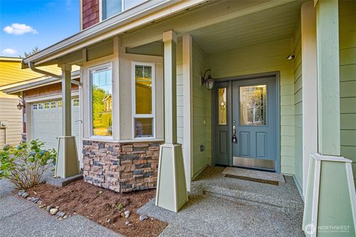 13816 12th Dr Se, Mill Creek, WA, 98012-5641 | Card Image