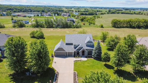 7525 Territory Pass, Lakeville, MN, 55044-6118 | Card Image