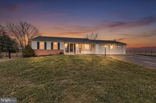 8906 Stauffer Rd, WALKERSVILLE, MD, 21793-7611 | Card Image