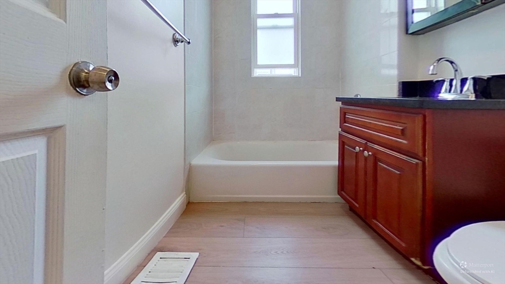 Residential Lease in Boston 5