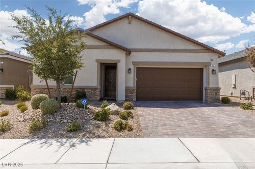 47 Barton Bay Ave, North Las Vegas, NV, 89031-1399 | Card Image