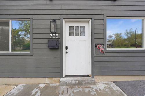 738 28th St, Ogden, UT, 84403-0220 | Card Image