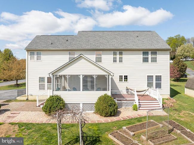 562 Holden Dr, House other with 4 bedrooms, 3 bathrooms and null parking in MARTINSBURG WV | Image 83