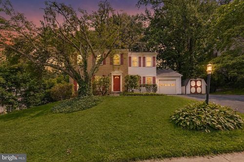 9103 Bramble Pl, ANNANDALE, VA, 22003-4015 | Card Image