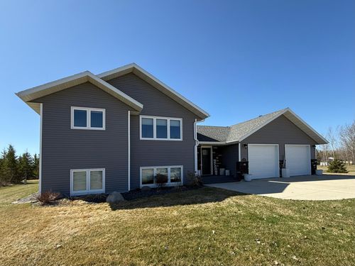 506 Hill Ave S, Middle River, MN, 56737-6001 | Card Image