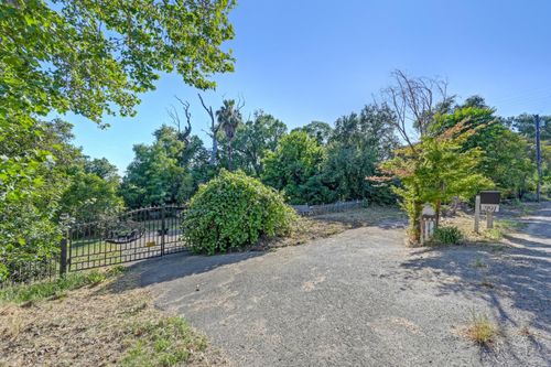 2191 Garden Hwy, Sacramento, CA, 95833-9702 | Card Image