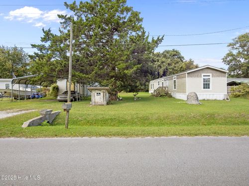 143 Zacchaeus Avenue, Morehead City, NC, 28557 | Card Image