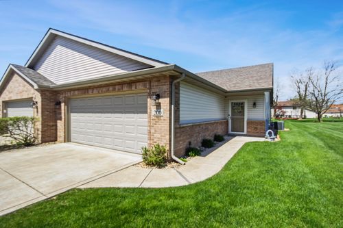 200 Polly Ln, Hobart, IN, 46342 | Card Image