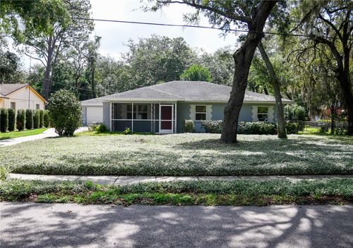 11715 N 51st St, TEMPLE TERRACE, FL, 33617-1401 | Card Image