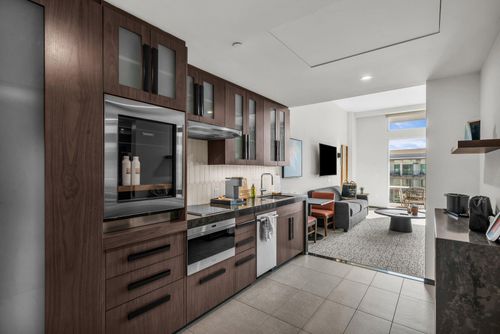 46322-1500 E Black Desert Dr, Ivins, UT, 84738-1327 | Card Image