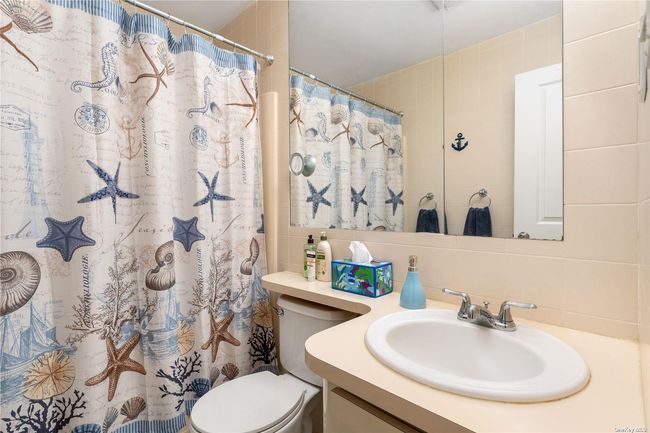 16 - 61 W Tiana Rd, Home with 2 bedrooms, 1 bathrooms and 1 parking in Hampton Bays NY | Image 15