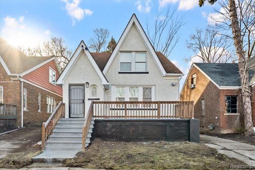 13368 Maiden St, Detroit, MI, 48213-2692 | Card Image