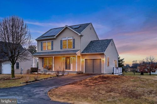 12214 Bucky Ave, HAGERSTOWN, MD, 21740-5137 | Card Image