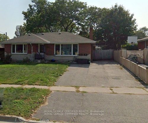 789 Regent Dr, Oshawa, ON, L1G1H8 | Card Image
