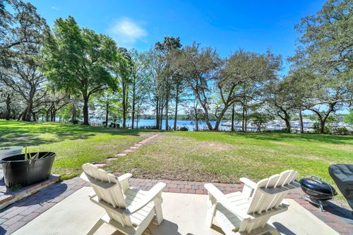 200-200 Regatta Dr, Niceville, FL, 32578-2459 | Card Image