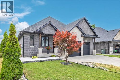 1835 Dominion Blvd, Windsor, ON, N9B3H8 | Card Image