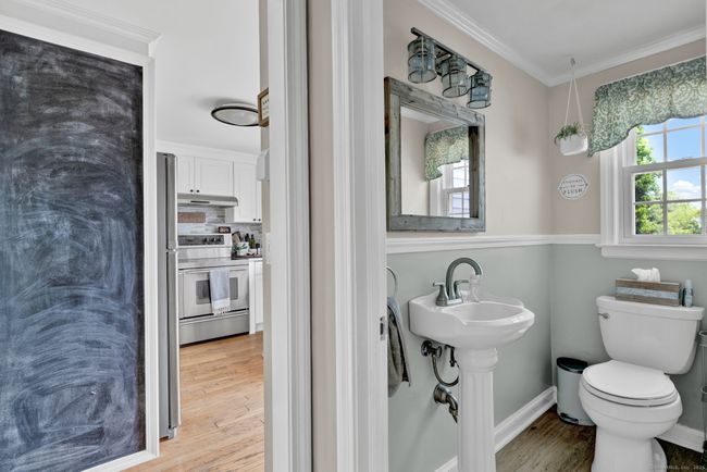 80 Longvue Dr, House other with 3 bedrooms, 2 bathrooms and null parking in Wethersfield CT | Image 17