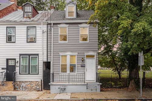 459 S Queen St, LANCASTER, PA, 17603-5617 | Card Image