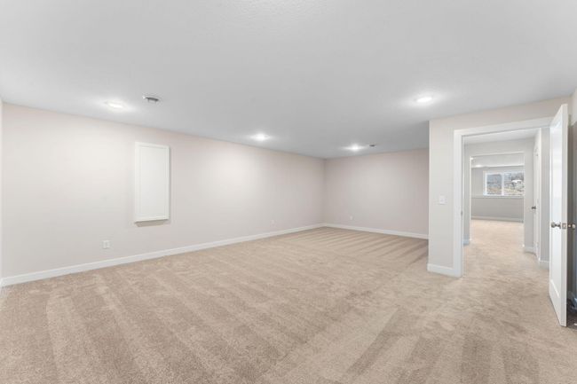 Lower level flex room | Image 42