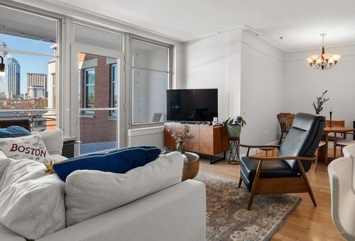 512-1597 Washington St, Boston, MA, 02118-1914 | Card Image