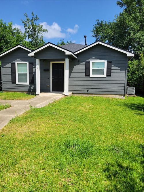 1040 18th St, Port Arthur, TX, 77640-3646 | Card Image