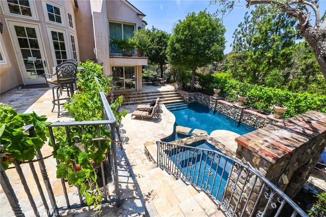 20 Cherry Hills Ln, House other with 5 bedrooms, 6 bathrooms and 3 parking in Newport Beach CA | Image 58