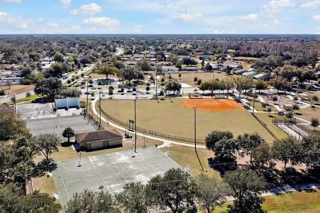 4633 Huron Bay Cir, House other with 4 bedrooms, 2 bathrooms and null parking in Kissimmee FL | Image 51