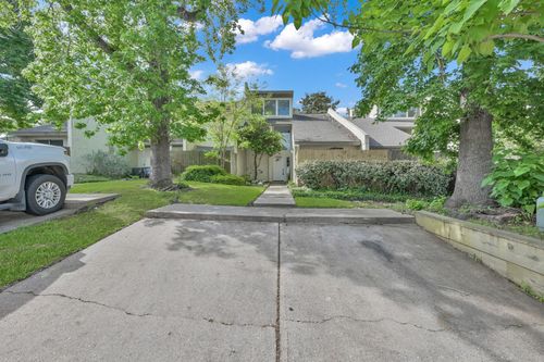 12311 Glenview Dr, Montgomery, TX, 77356-8957 | Card Image