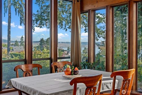 1130 Queets Dr, Fox Island, WA, 98333-9628 | Card Image