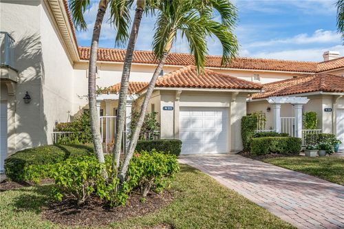 5152 Saint Davids Dr, Vero Beach, FL, 32967-7238 | Card Image