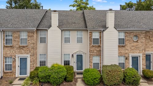 241-3175 Kirklevington Dr, Lexington, KY, 40517-2539 | Card Image