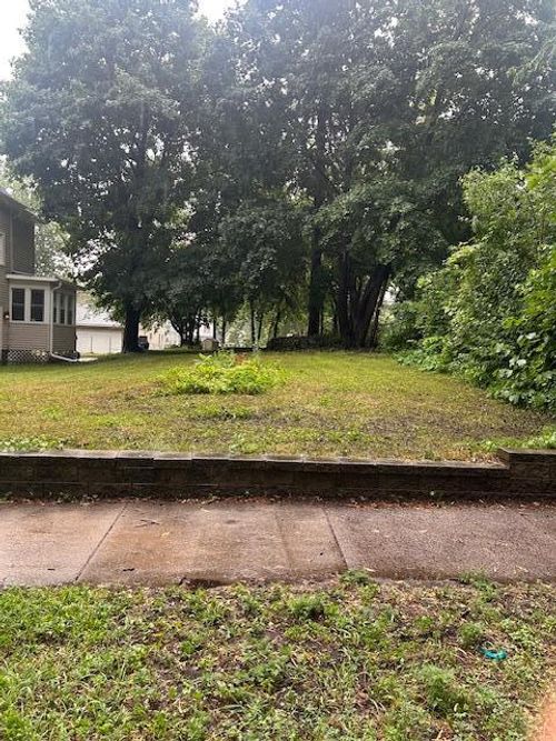 984 Reaney Ave, Saint Paul, MN, 55106 | Card Image