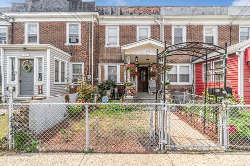 223 Remington St, Bridgeport, CT, 06610-2283 | Card Image