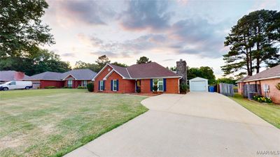 832 Running Brook Drive, House other with 3 bedrooms, 2 bathrooms and null parking in Prattville AL | Image 2