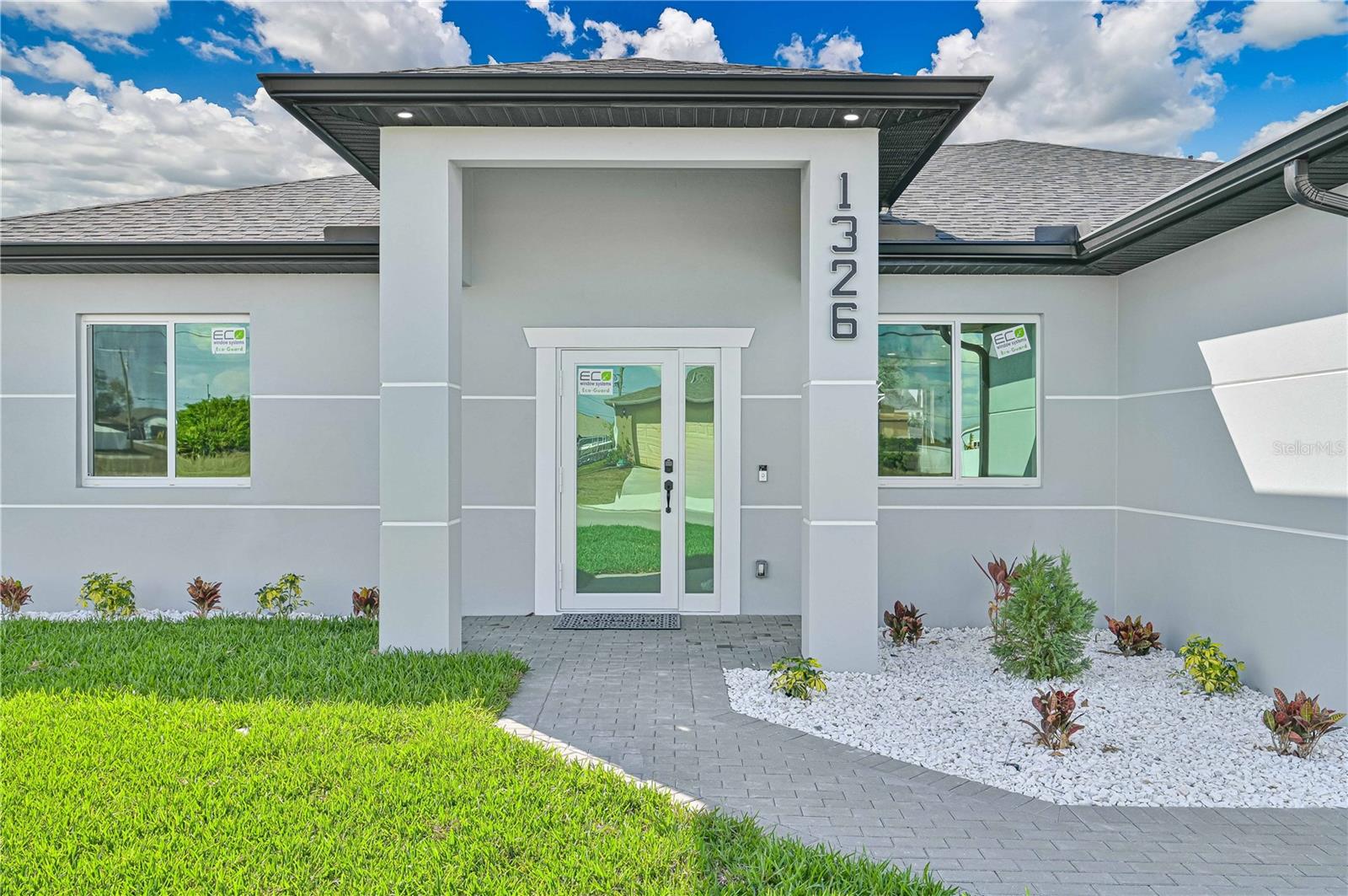 Residential in CAPE CORAL 5