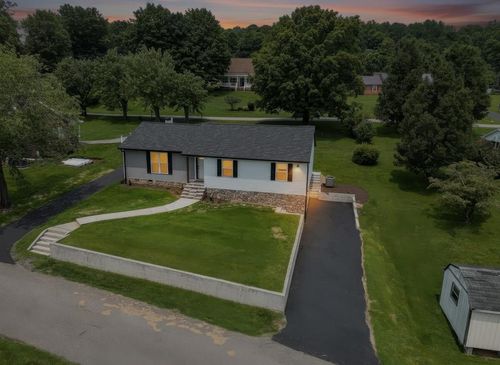 204 E Banner St, Lebanon, VA, 24266 | Card Image