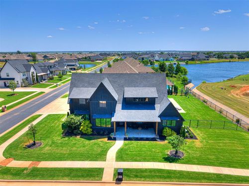 10916 Nw 26th St, Yukon, OK, 73099-5378 | Card Image