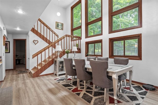 2145 Coldstream Ave Ne, House other with 3 bedrooms, 2 bathrooms and null parking in Cedar Rapids IA | Image 5