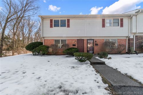 3082 Wooded Way, Jeffersonville, IN, 47130-5993 | Card Image