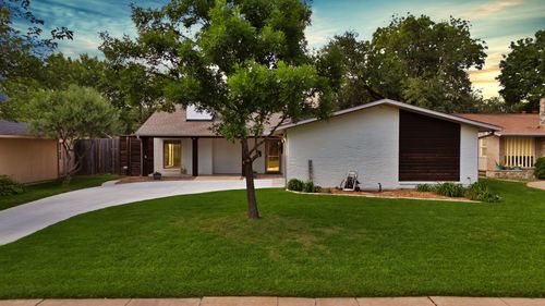 3445 High Vista Dr, Dallas, TX, 75234-7923 | Card Image