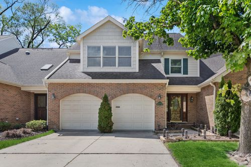 628 Windham Ln, Naperville, IL, 60563-3277 | Card Image