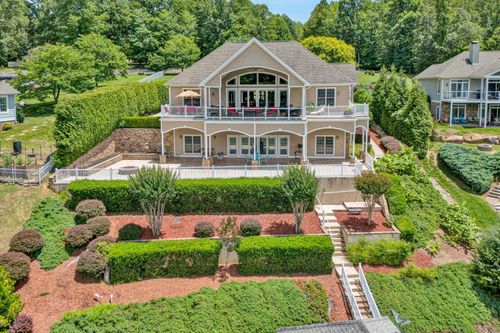 325 Bull Run Trl, Penhook, VA, 24137-3535 | Card Image