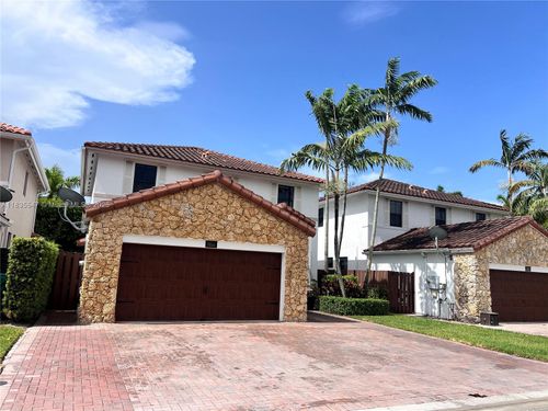 9866 Nw 10th St, Miami, FL, 33172-3202 | Card Image