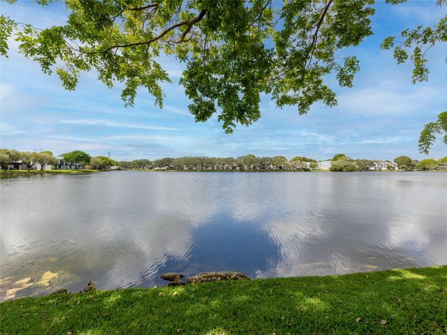280 - 1424 Nw 97 Th Ter, Townhouse with 2 bedrooms, 3 bathrooms and null parking in Pembroke Pines FL | Image 64