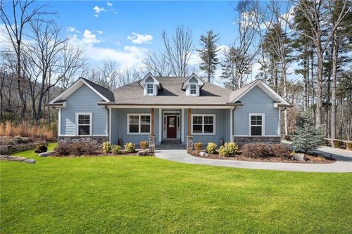 562 Yonah Lake Dr, Sautee Nacoochee, GA, 30571-3631 | Card Image