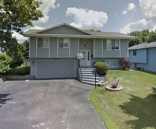 8372 Kentucky Ave N, Brooklyn Park, MN, 55445-2207 | Card Image