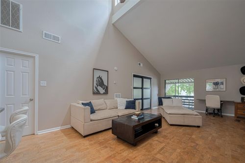 182 April Point Dr N, Montgomery, TX, 77356-8873 | Card Image